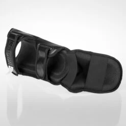 Fighter Shinguards Thai Ergo - Black/gray, FSG-004BG -Fighters Europe Shop 051fd6b7d9b237f6c53d8de349fde239