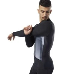 Reebok OS Compress T-shirt - Black, DY8026 -Fighters Europe Shop 50bcf45dbda819115c8fe2477b8a781e