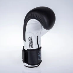Fighter Boxing Gloves SPLIT- Black/white, FBG-001BW -Fighters Europe Shop 61510247f1e296b704a305959e6803ae