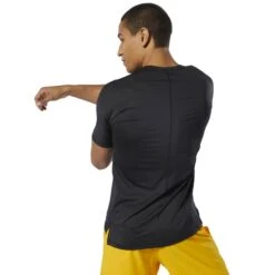 Reebok Training Activchill Tee - Black, DU3933 -Fighters Europe Shop 648d69193e3cf9cb70aa4a445155966e