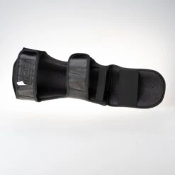 Fighter Shinguards Thai Classic - Black, JE1573BB -Fighters Europe Shop 64bb67766f3bafd1d62074467cd6d572