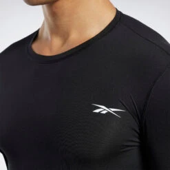 Reebok Wor Compr Lo Sleeve Solid - Black, FP9105 -Fighters Europe Shop 6a9e47657c4c26ad4e45001b6d94274b