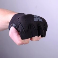 Fighter Strap Gel Hand-Wraps - Black, FGW-001BB -Fighters Europe Shop 6df082a615d841ea47eb32f64e23f0b9