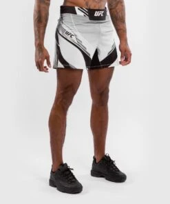 Venum MMA Shorts UFC Authentic Fight Night - White -Fighters Europe Shop 72b5b9948c3abc816e7241f48aa7f1110012fe2f VNMUFC 00001 002 05