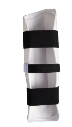 Adidas WT Shin Protector, ADITSP01 -Fighters Europe Shop 8e9370dd946e326e27c7df55cad8ee10 6abd3bb4 0970 430d b8f4 8a84016d14ec