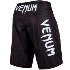 Venum Light 3.0 Fightshorts - Black/white, VENUM-03615-108 -Fighters Europe Shop 914d601ecf55d6c7b6827acb16e3f6ac