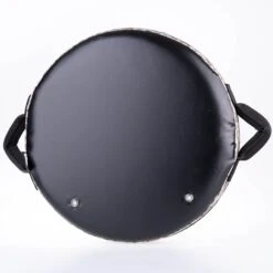 Products Fighter Round Shield - Life Is A Fight - Desert Camo, FKSH-34 -Fighters Europe Shop DSCF6649