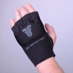 Fighter Gel Hand Wraps - Black, FGWN-001BB -Fighters Europe Shop aa4a465516507a0aa930fb05bdd1000b 600x 50287eef 5aef 4577 8f09 335d88cfa191
