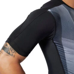 Reebok OS Compress T-shirt - Black, DY8032 -Fighters Europe Shop c3d9633e8efff4a9e4d8a2c33aaed3e9