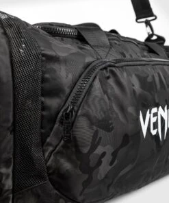 Venum Sports Bag Trainer Lite - Black/camo -Fighters Europe Shop c3ddced460016c637bff08c51ce68f41e6a64f58 SPORT BAG TRAINER LITE BLACK DARKCAMO 09
