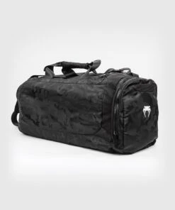 Venum Sports Bag Trainer Lite - Black/camo -Fighters Europe Shop d60c74fcc67f5604ca502a94a3054c56df039729 SPORT BAG TRAINER LITE BLACK DARKCAMO 04