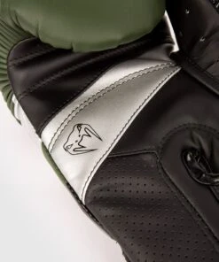 Venum Boxing Gloves Elite Evo - Khaki -Fighters Europe Shop ee5e5dc6b433871d8afe136b491d7ec8f10c3667 BG ELITE EVO KHAKI SILVER 07